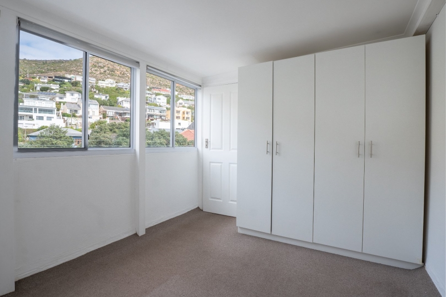 To Let 2 Bedroom Property for Rent in Fish Hoek Western Cape